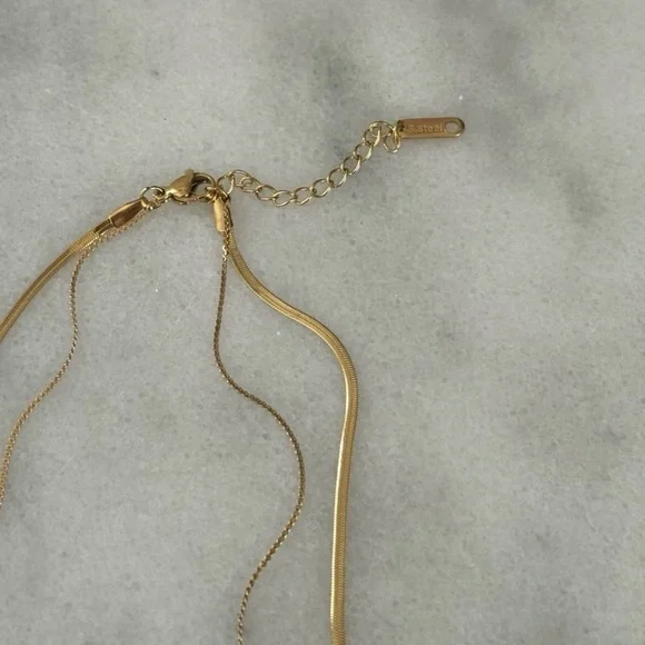 Gold Layering Layered Turquoise Pendant Necklace - Picture 4 of 5